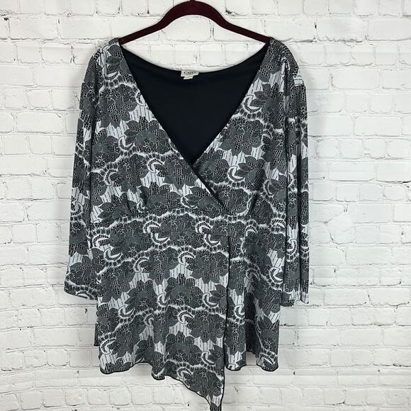 Cato Black and White 3/4 Sleeve Blouse Size 22/24W - Picture 1 of 5